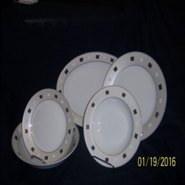 set piata 20tmx tetragwnakia_320x320